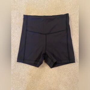 Athleta Ultimate Shortie Shorts (NWOT) Size XS